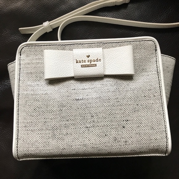 kate spade Handbags - Kate spade crossbody rare bag